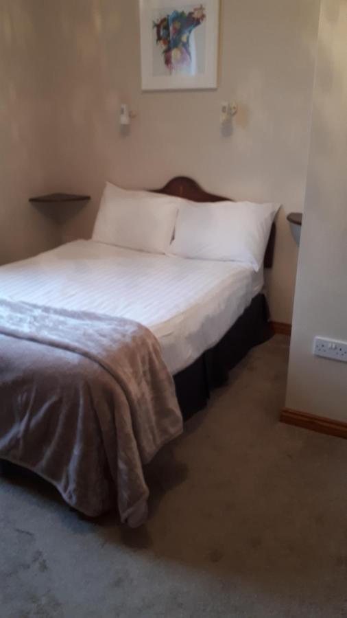 גלוואיי Bay View Guesthouse מראה חיצוני תמונה