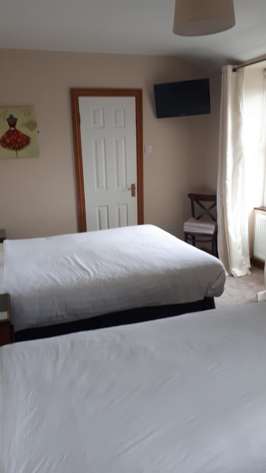 גלוואיי Bay View Guesthouse מראה חיצוני תמונה